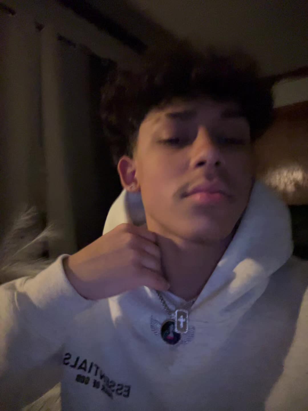 @just_yariel