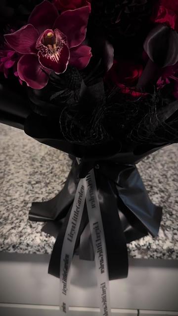 @🥀Alivia Goth&Whimsy florist✨