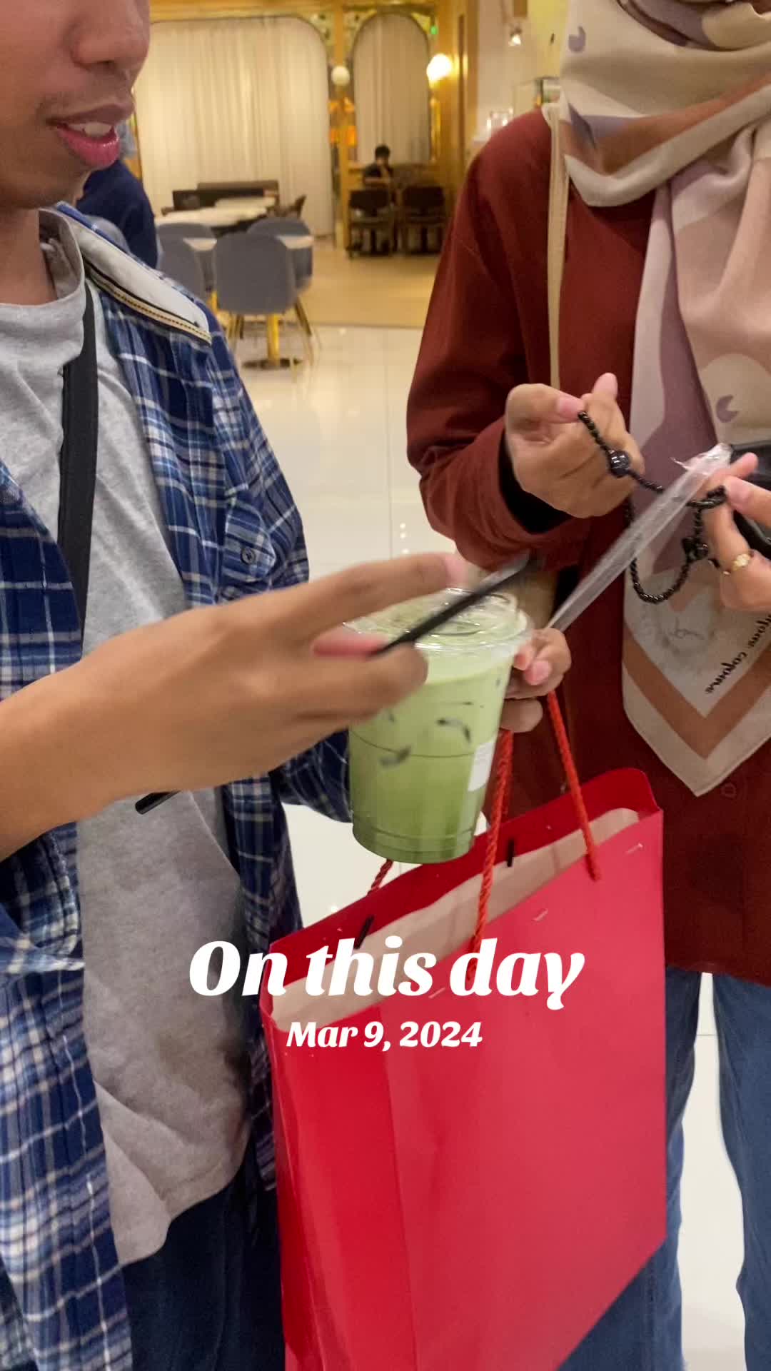 @zuuU