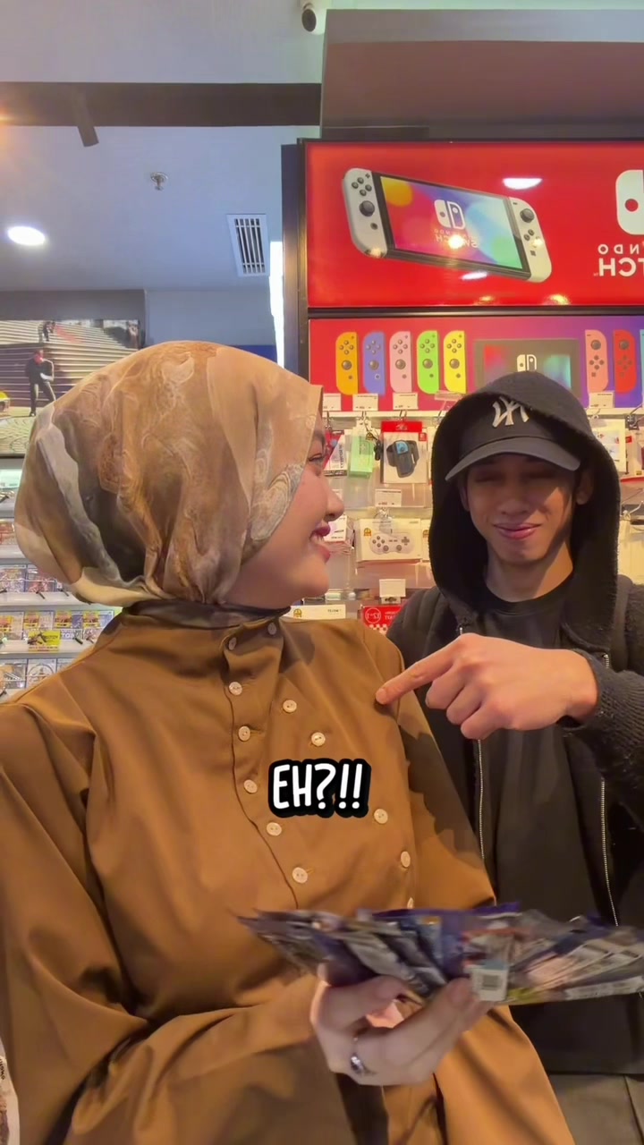 @Finazia