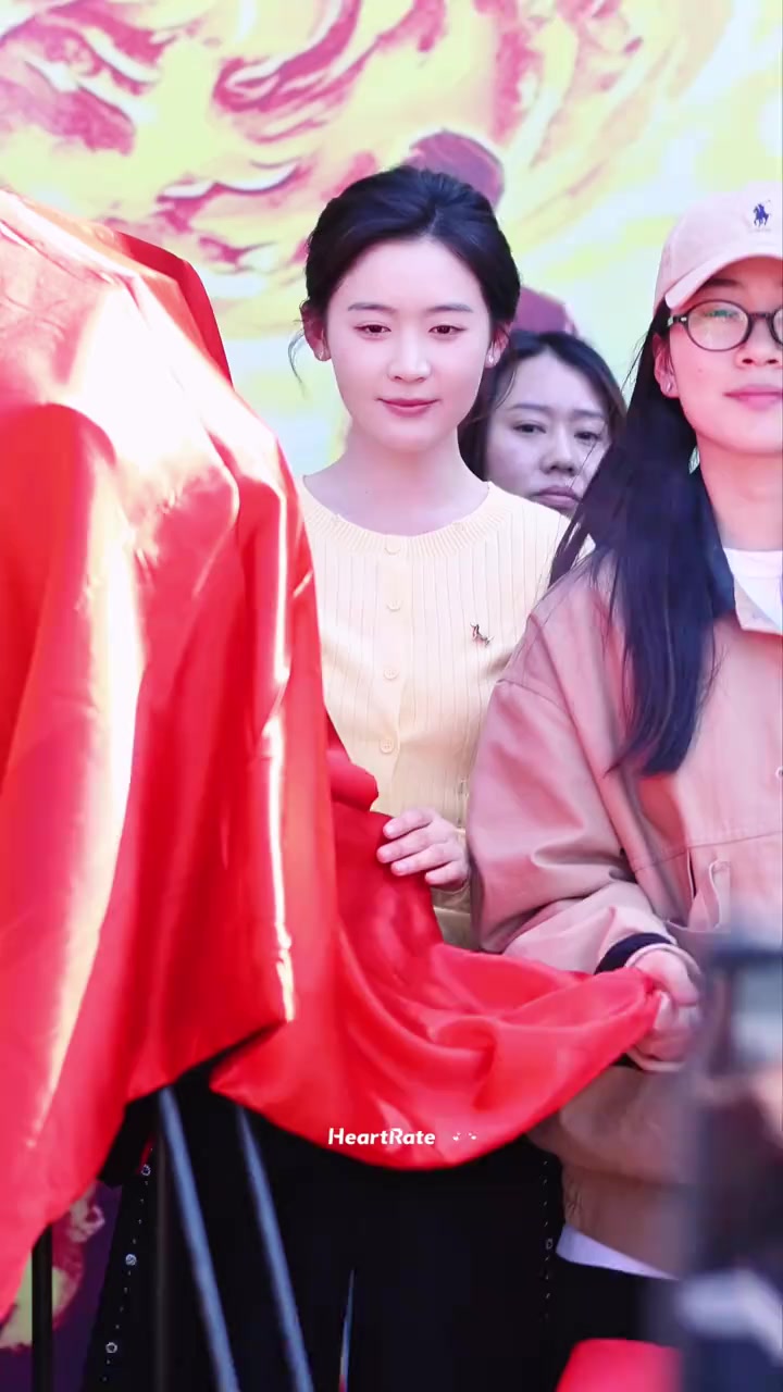 @阿娜•拉哈💎