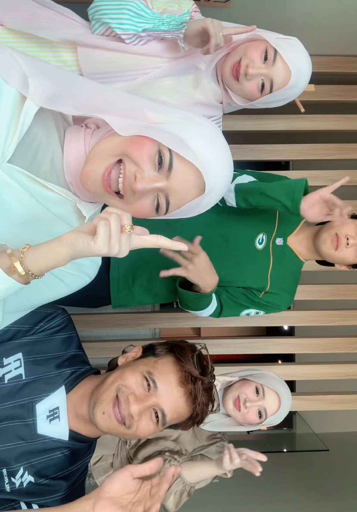 @Nur Atiqah