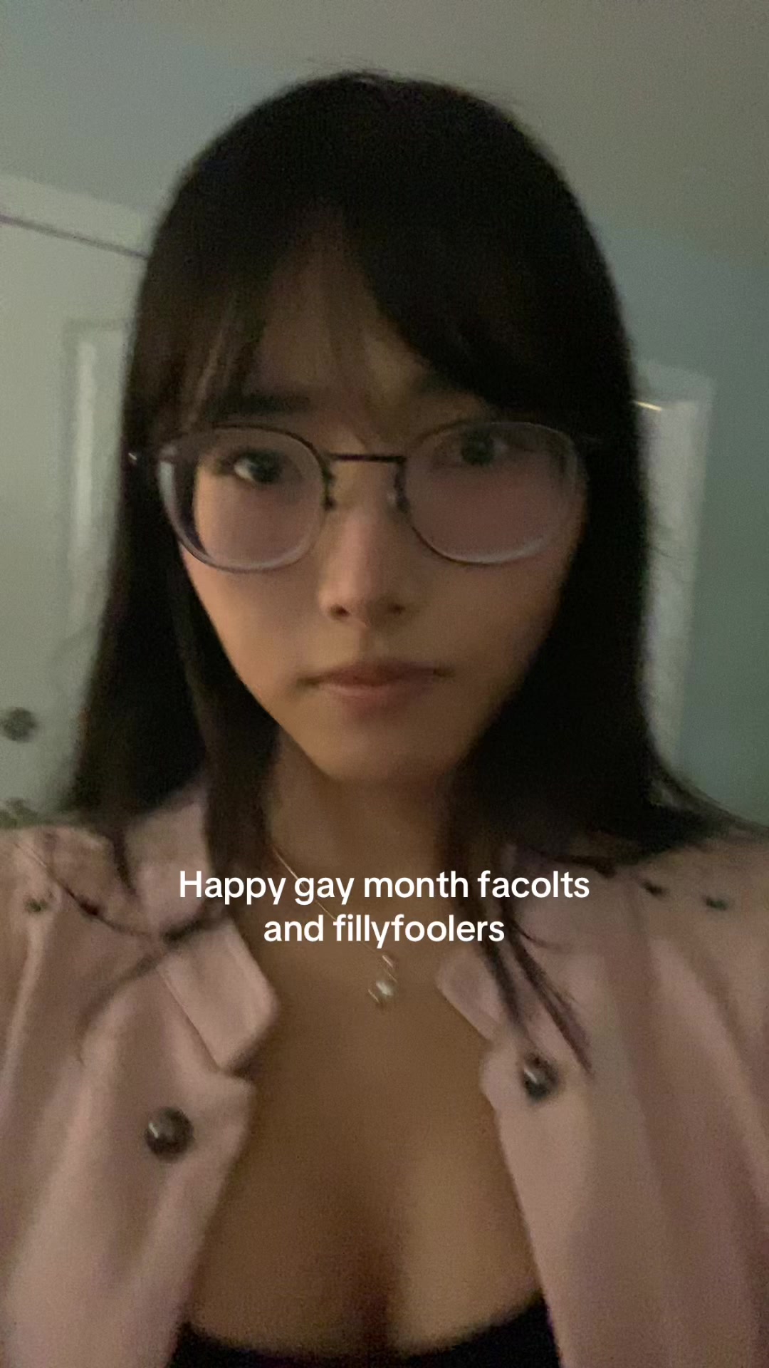 @:D