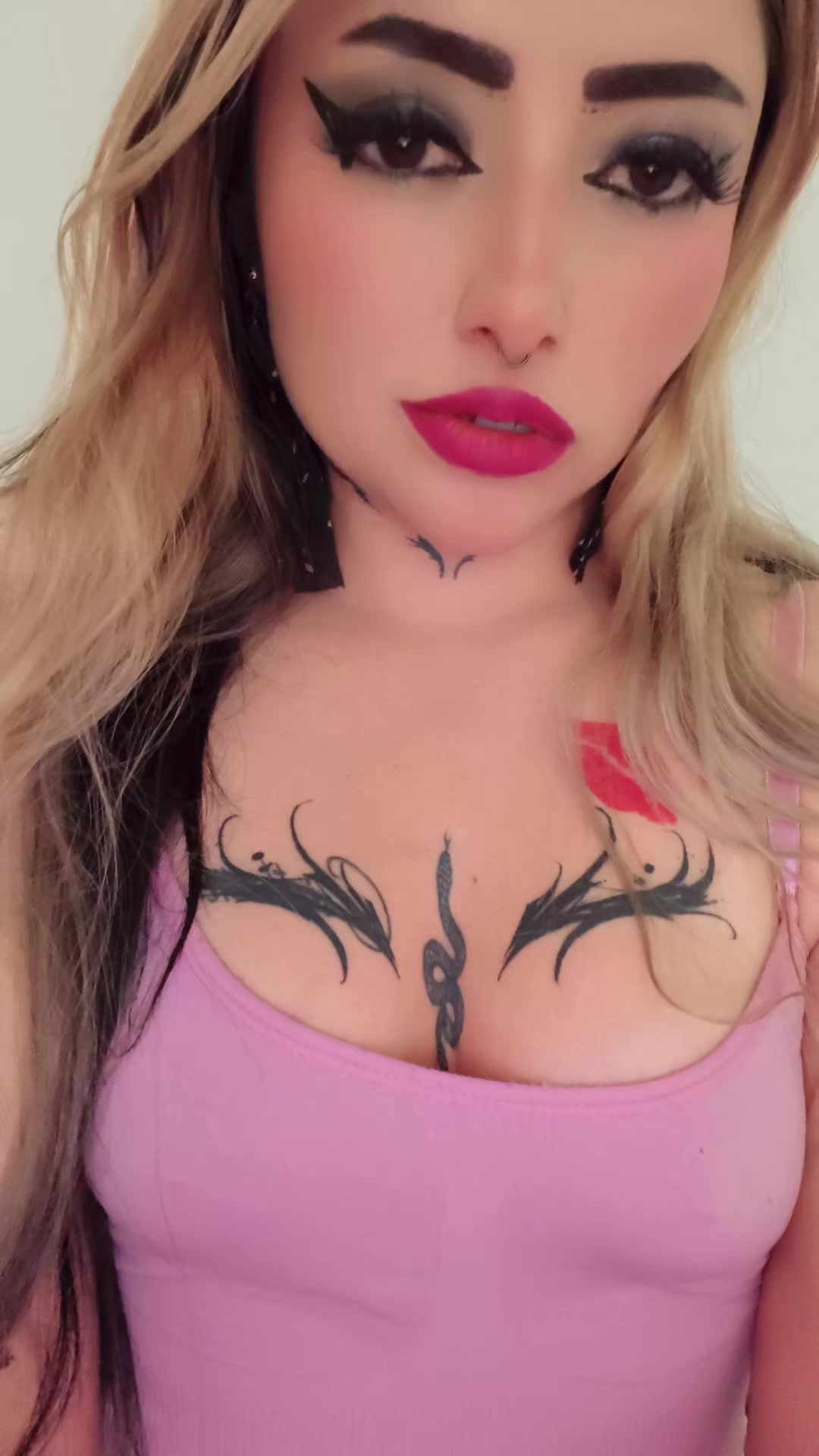 @kyliealanis