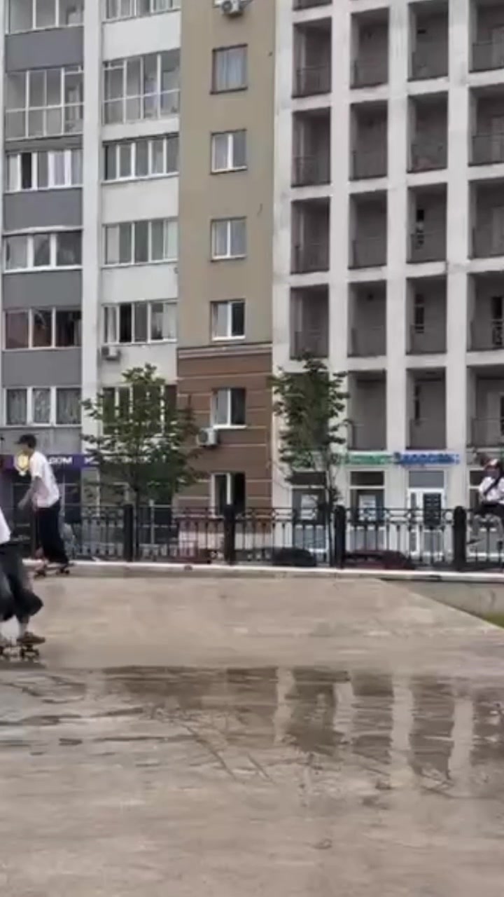 @Зкс