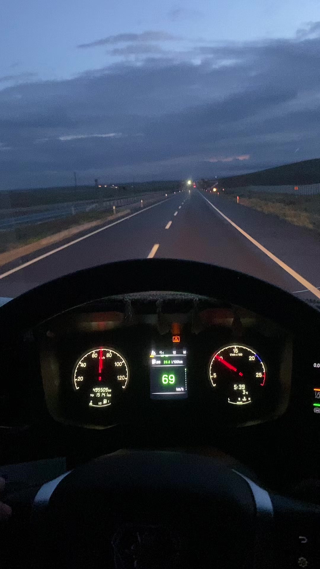 @Yaşar &Ouml;zdemir