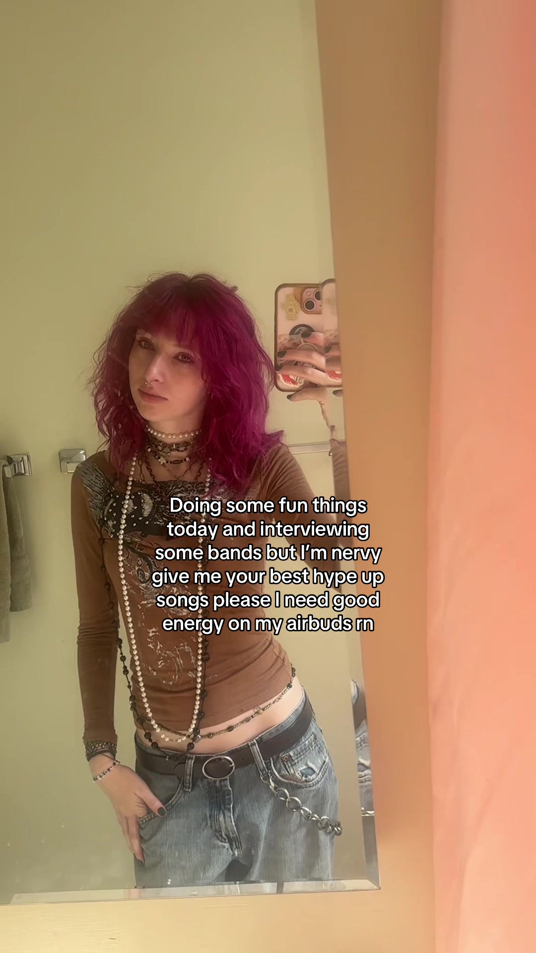 @emily.airbuds