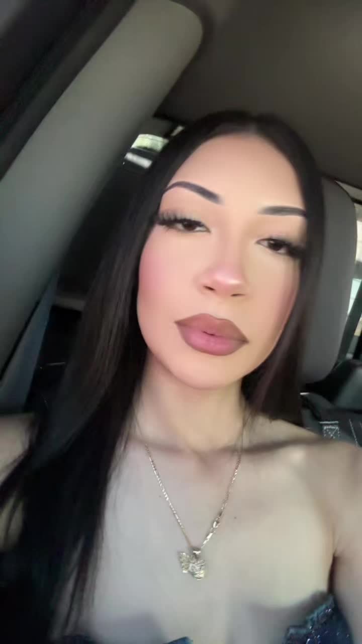 @emicarre21