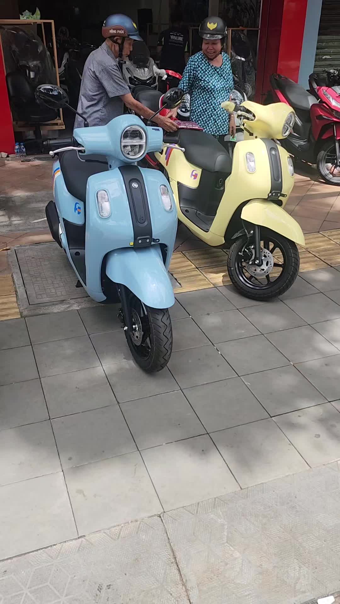 @Xe Nhập Hồng Phúc Cần Thơ