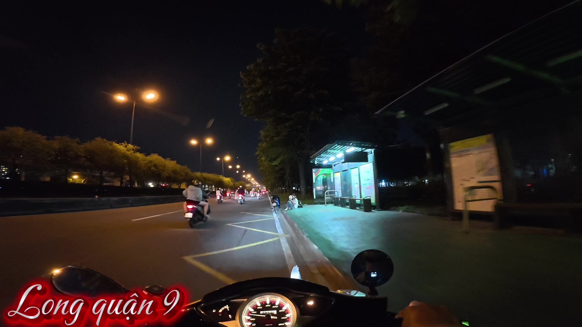 @Long Quận 9