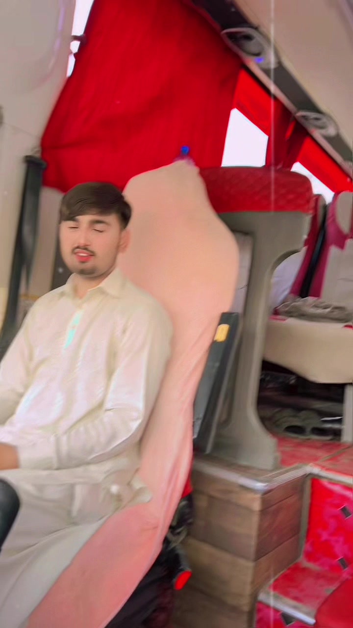 @✯بےتاج,بادشاہ✯
