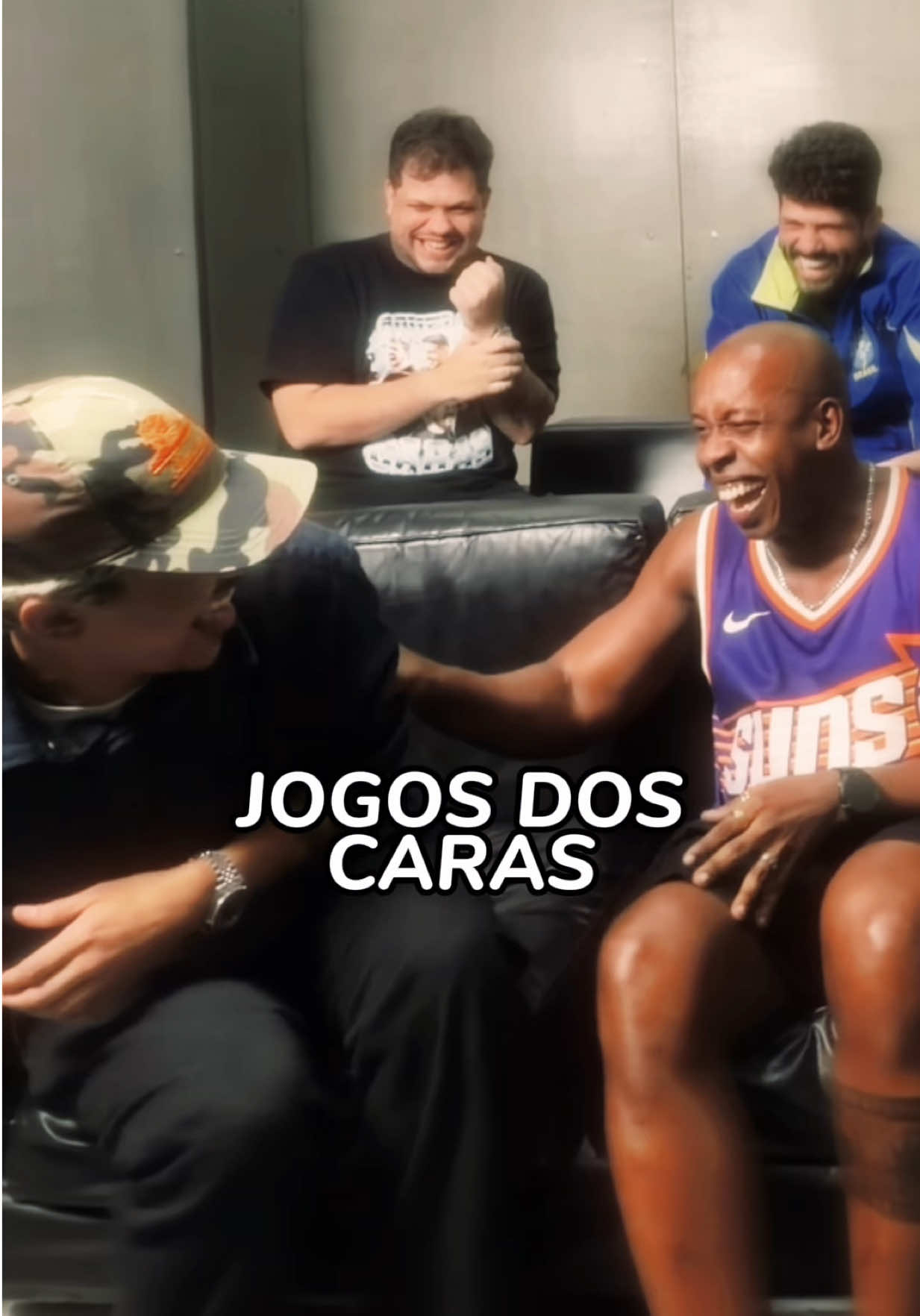 @Aqueles Caras