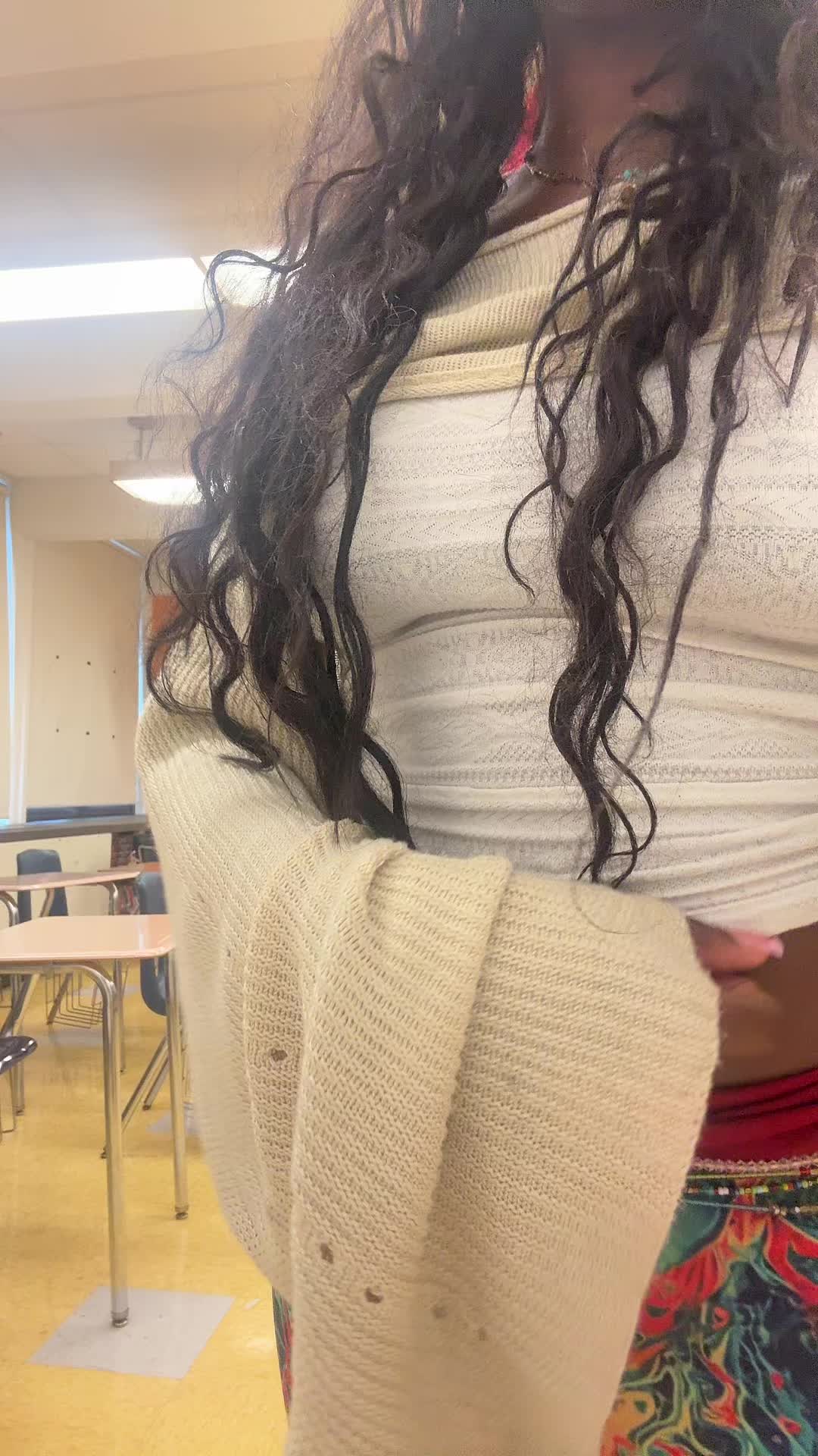 @hellodubai14