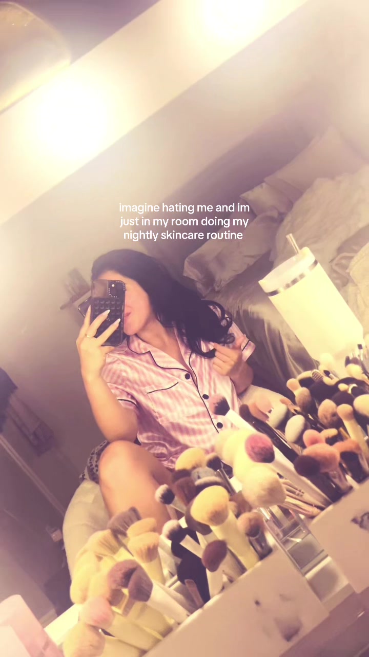 @oliviaontv