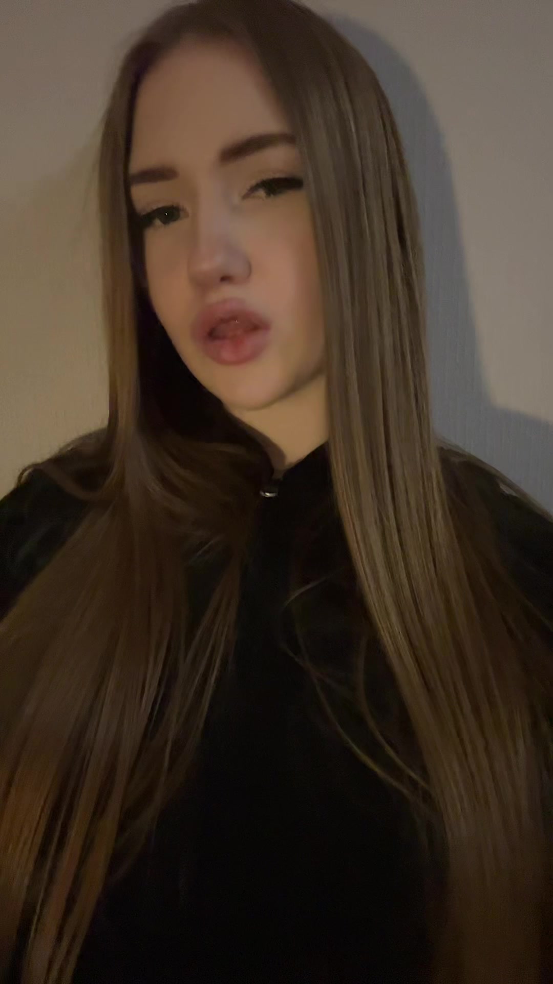 @алина🫦