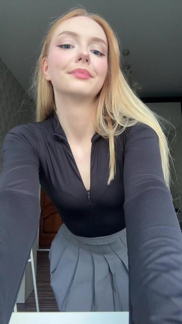 @Николь