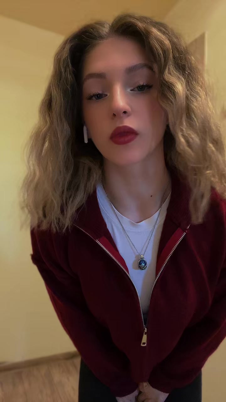 @𝓐𝓵𝓮𝓴𝓼𝓪𝓷𝓭𝓻𝓪