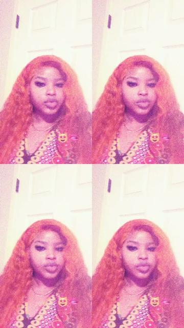 @Messy_Moni💕