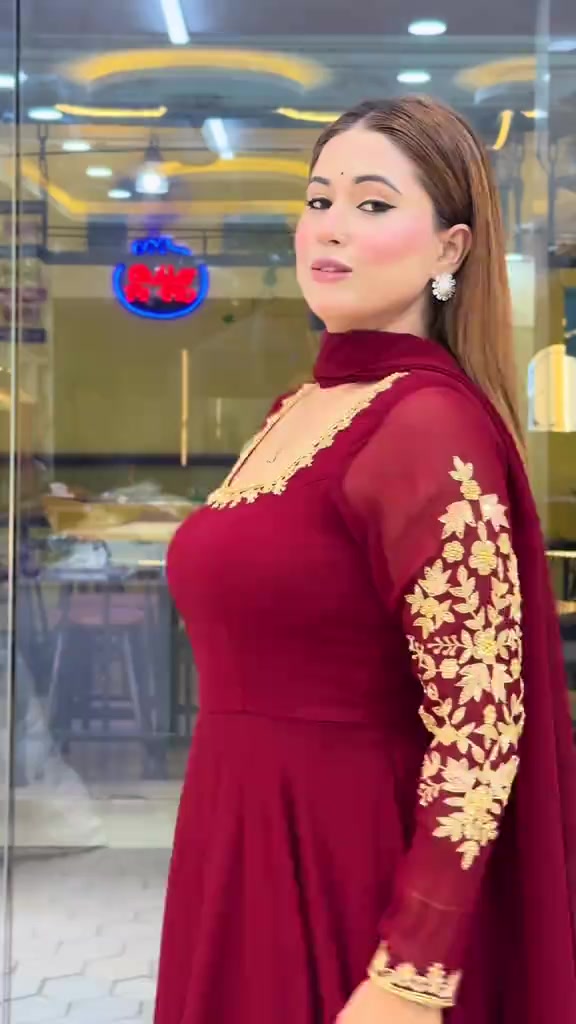 @Nishi Fashion & Lifestyle