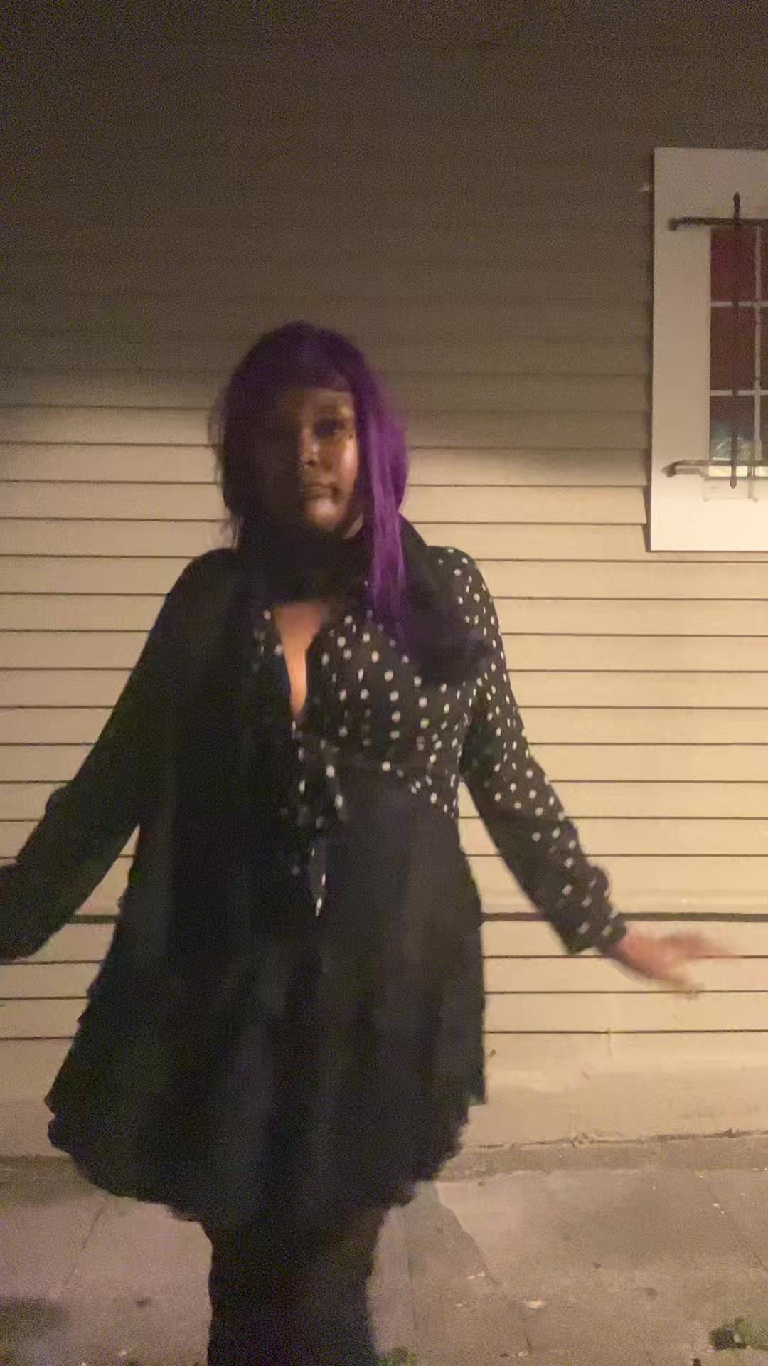 @wolfgyaal