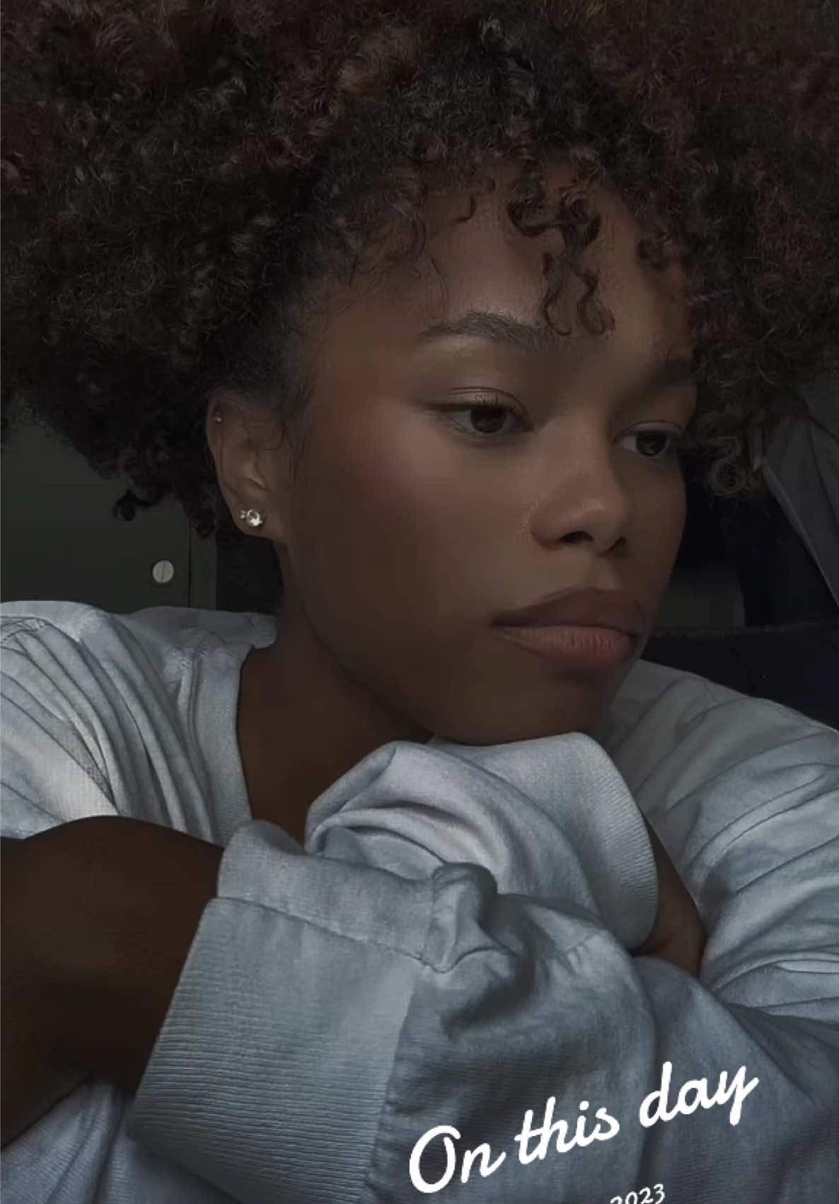 @Hey.