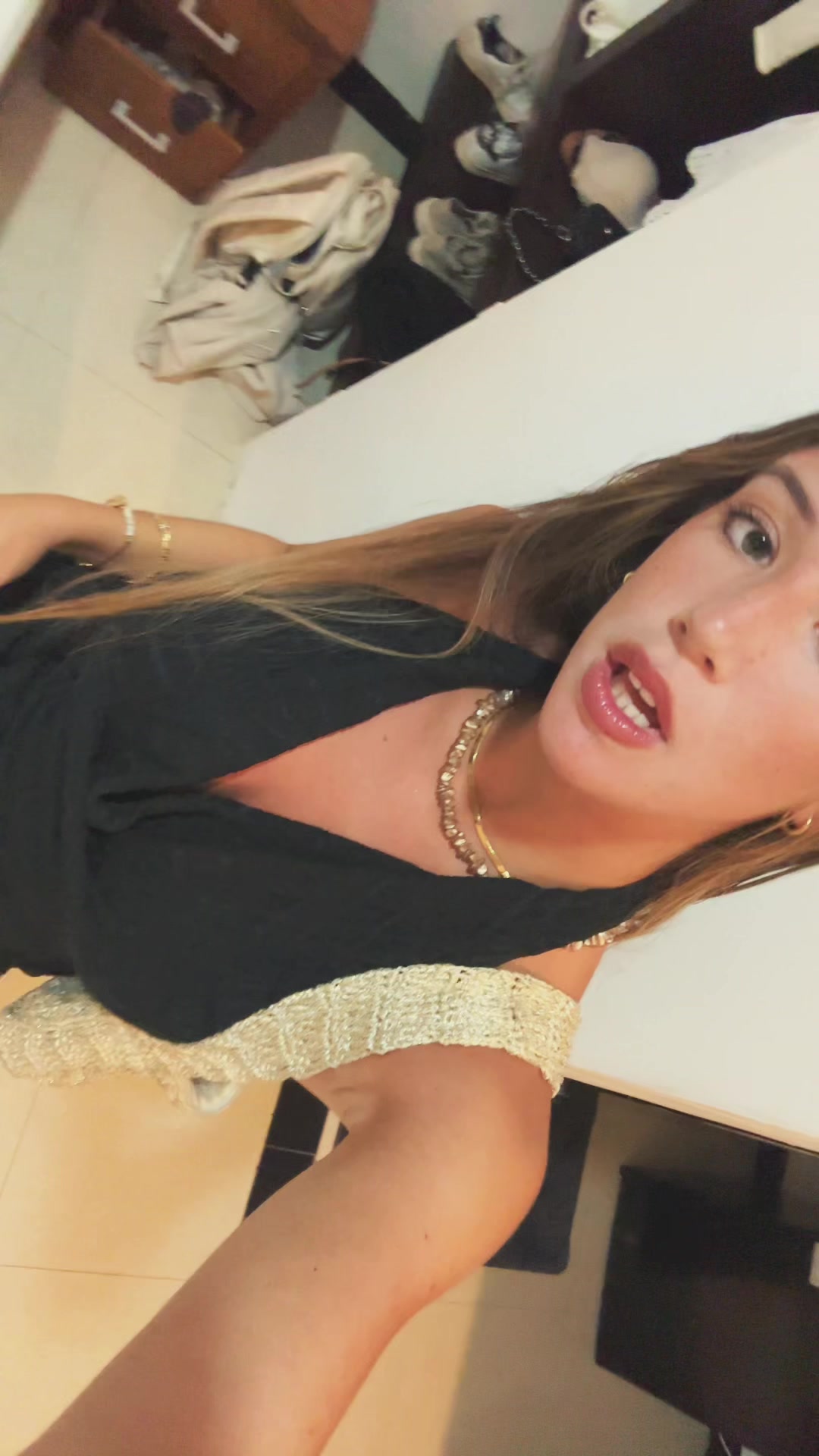 @anitarm_