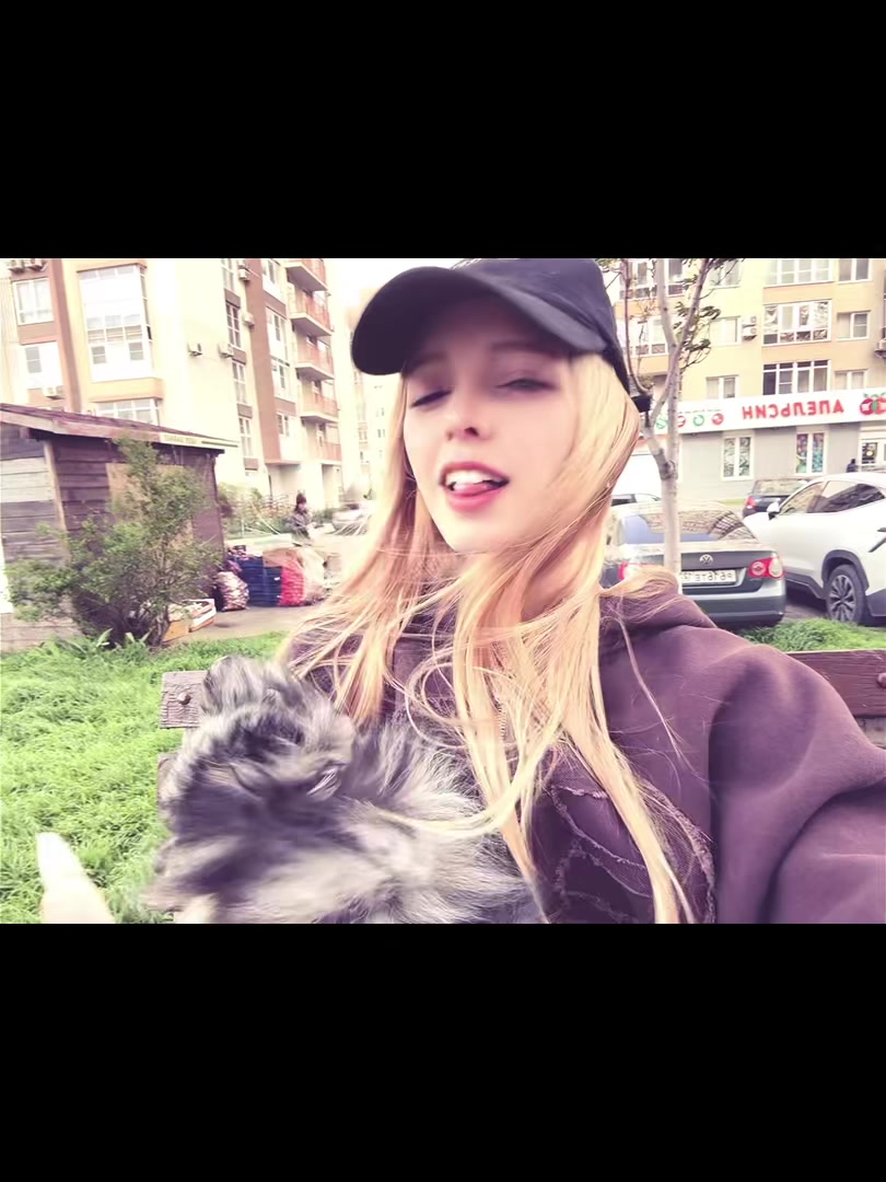 @lili18
