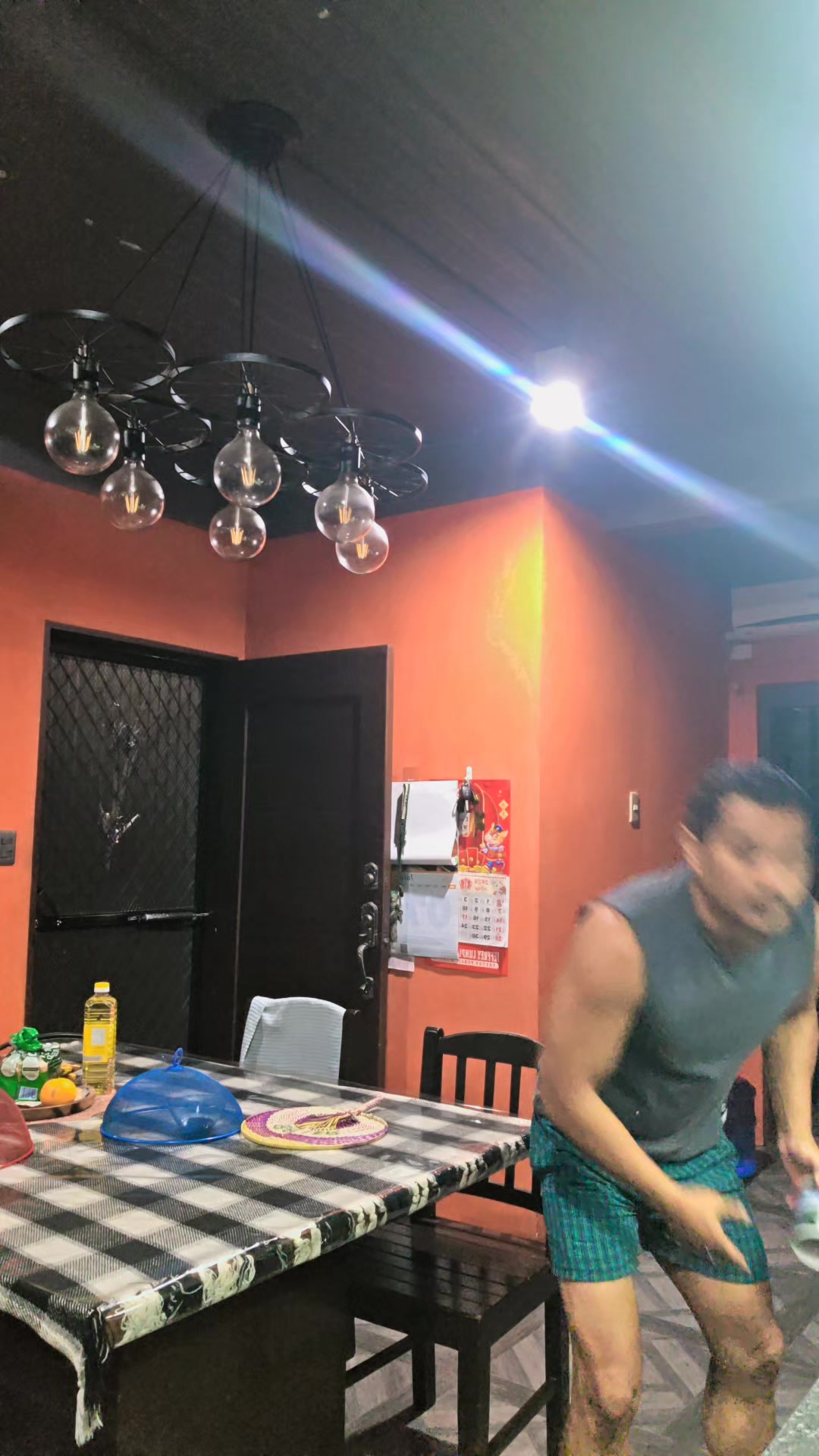 @Co_Co