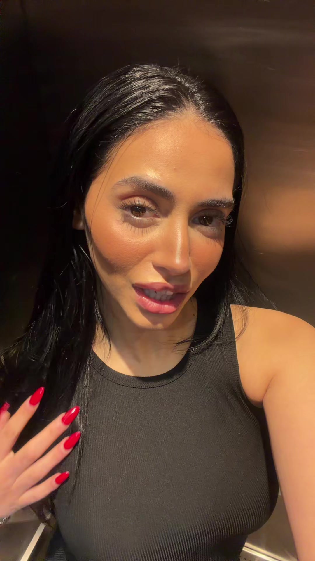 @Lina