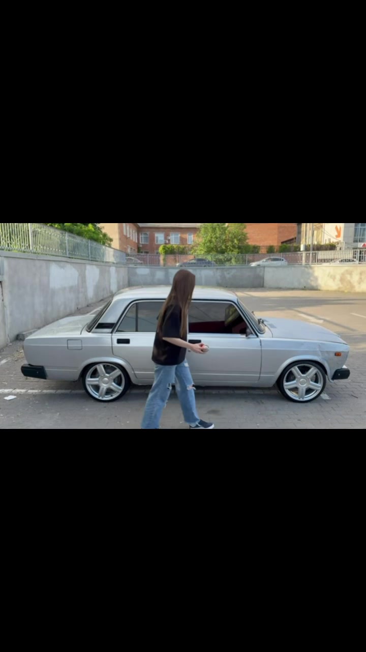 @kuzminanea