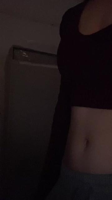 @duhxmona