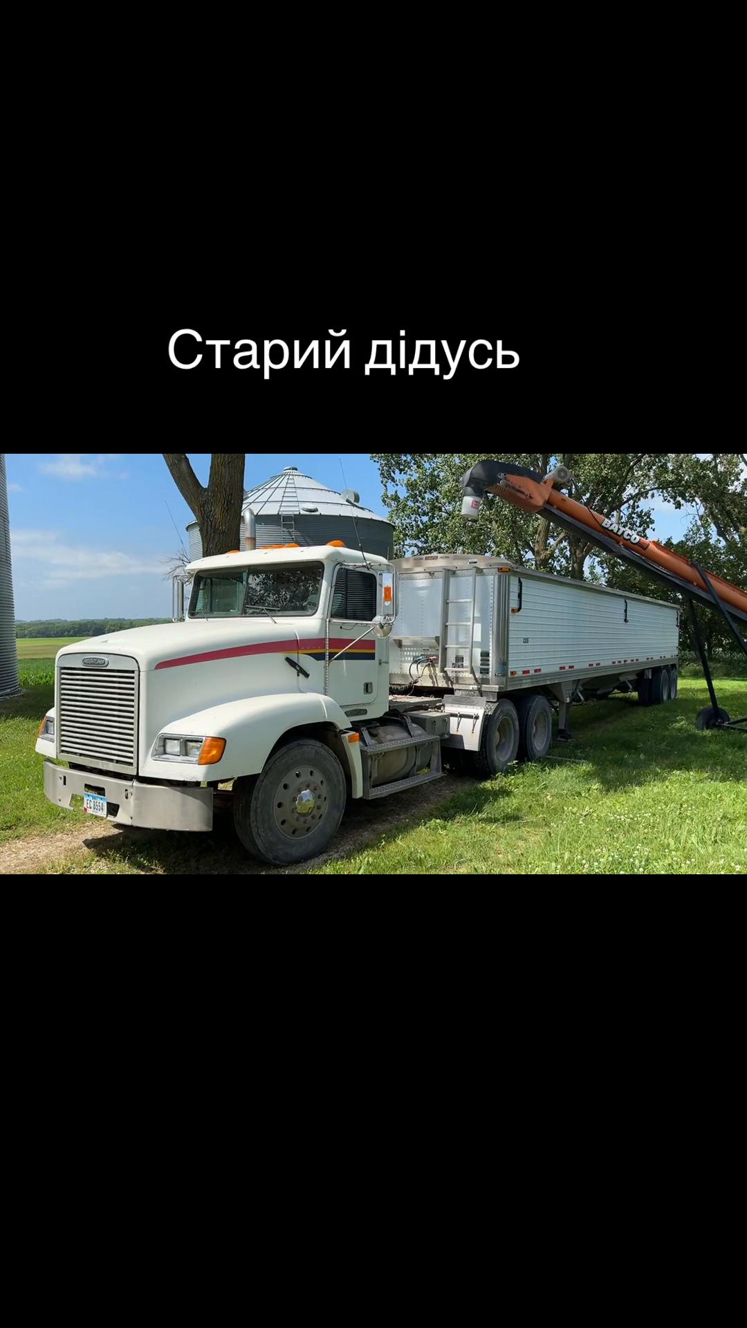 @"Ukrainian Tractor Driver🇺🇸