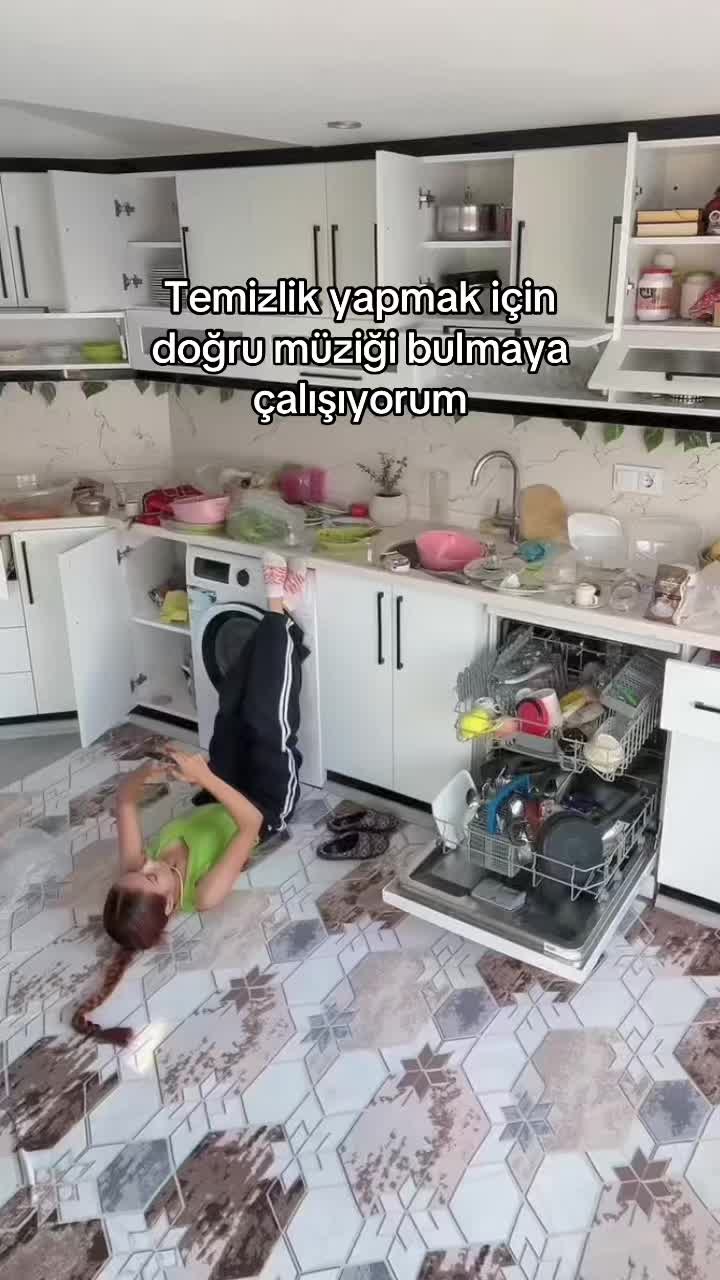 @m&uuml;berra&ouml;z