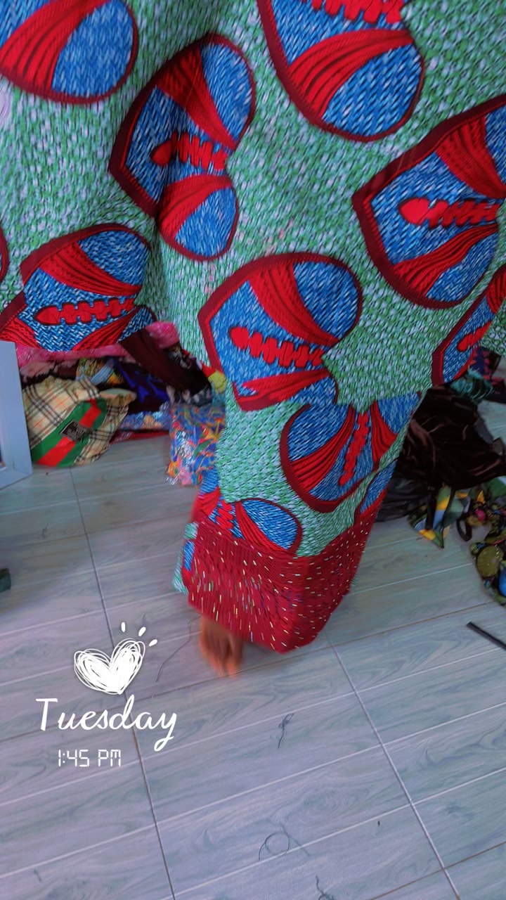 @Ayisha fashion hub 👗✂️🪡🧵