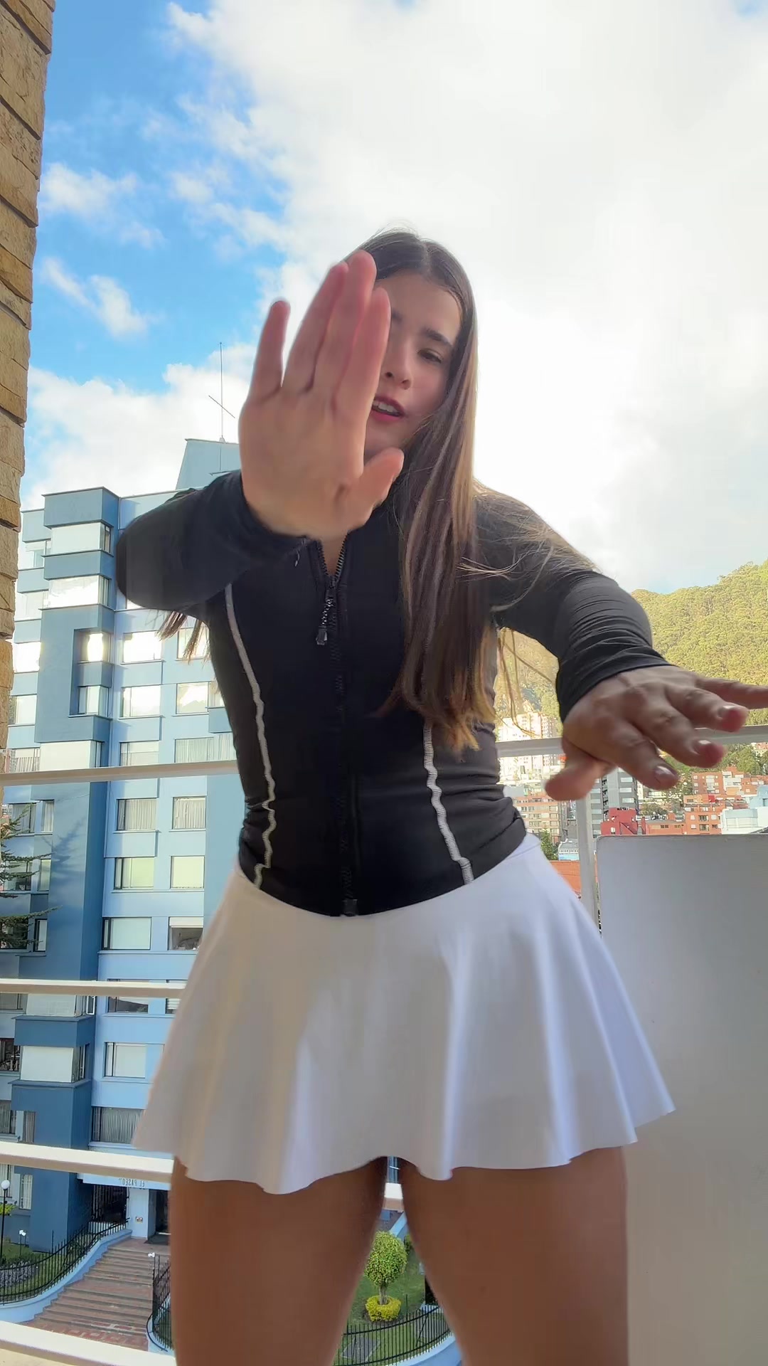 @Xox 🌩️