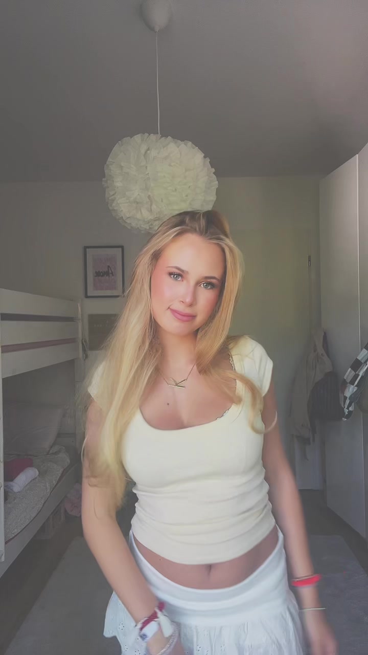 @Klara🌟