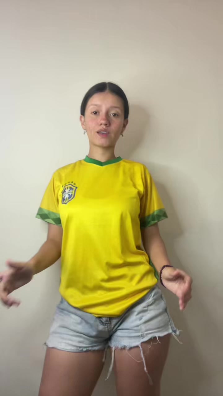 @Luzsamira_