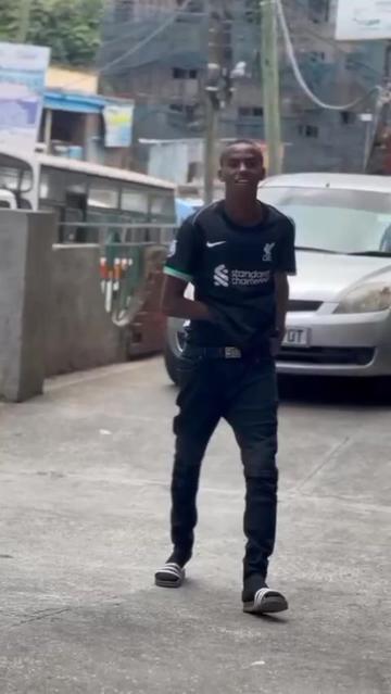 @Naanoow 🇸🇴+🆎