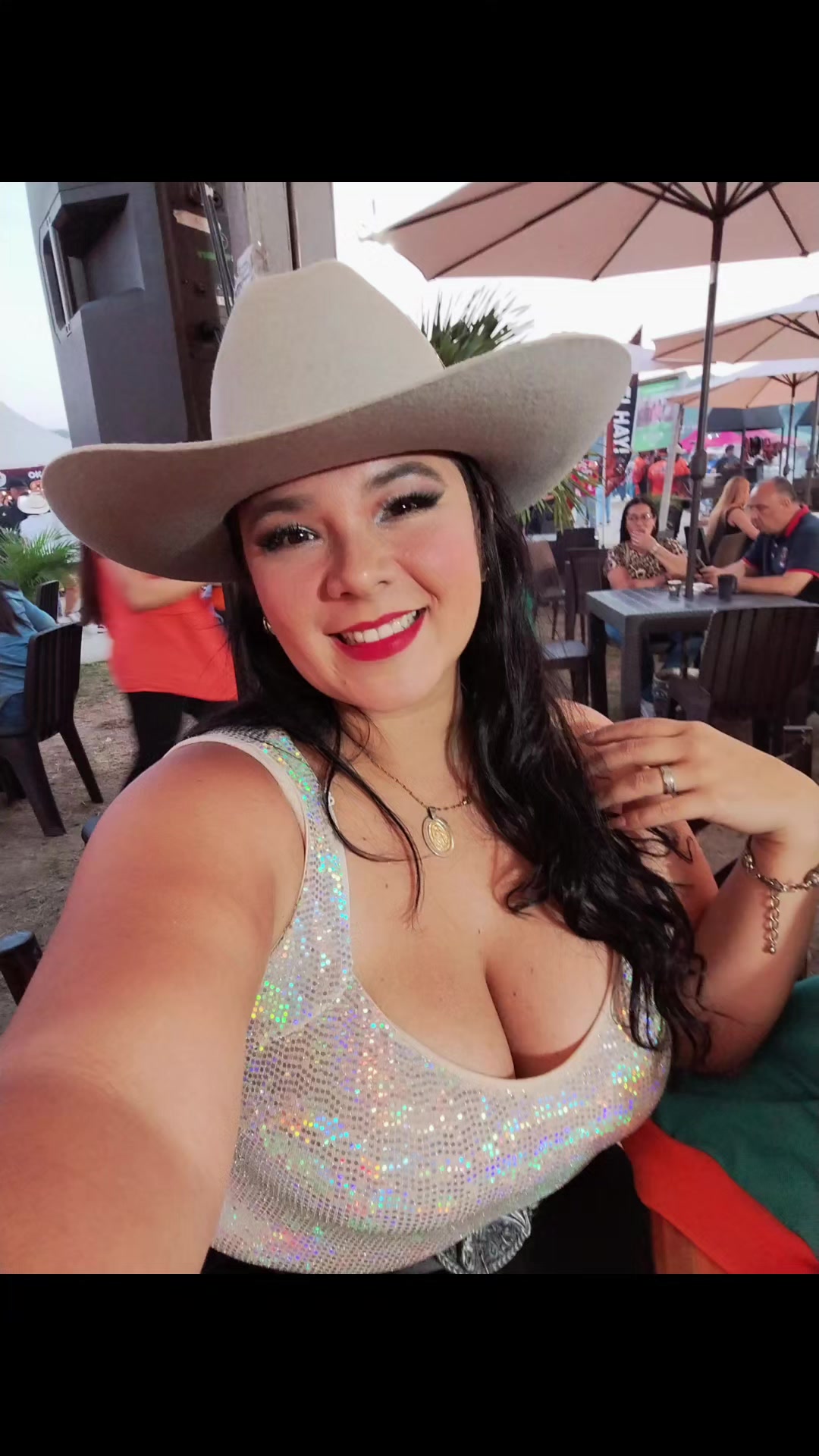 @Eliana Marval