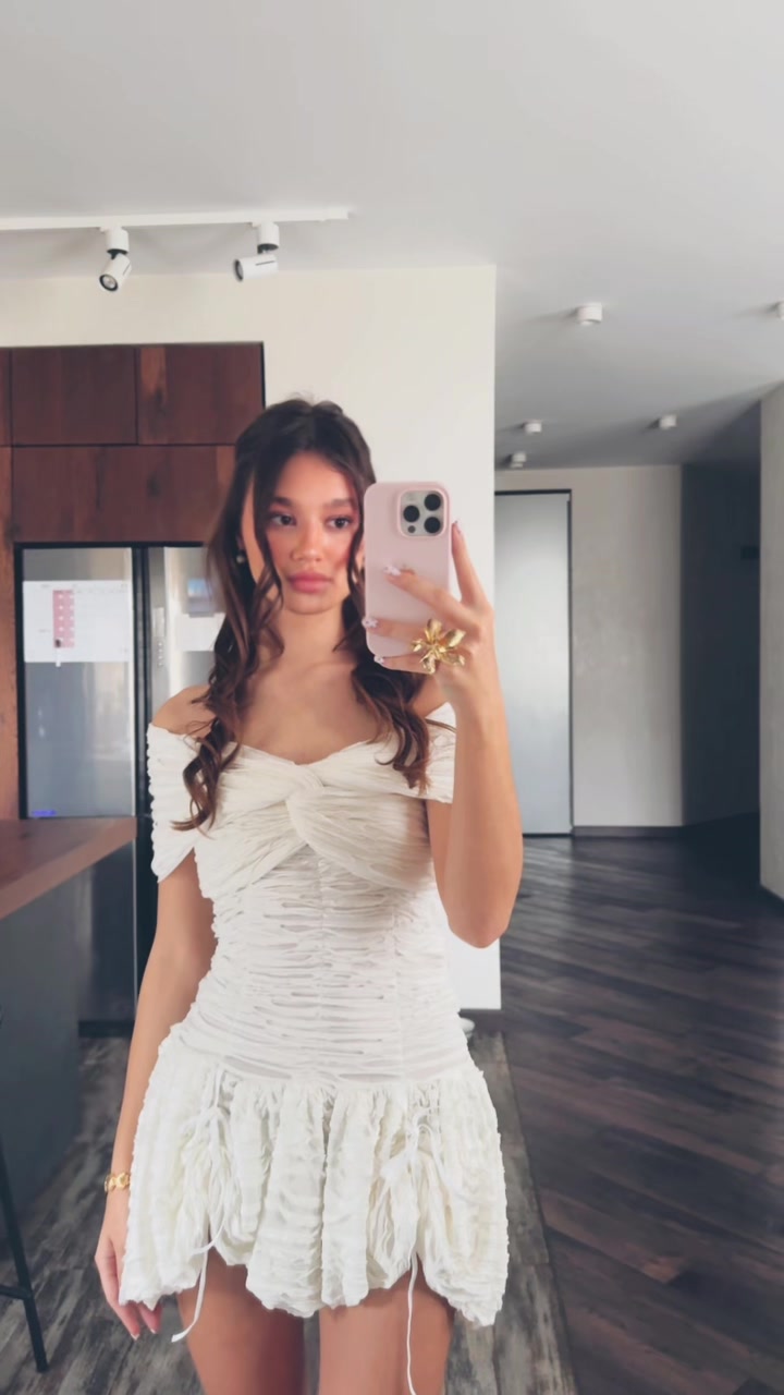 @брюнеточка🎀