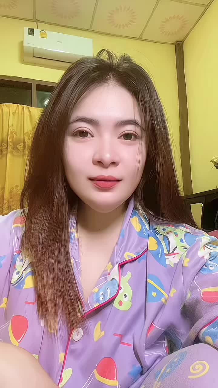 @เหมียว ชนัดดา