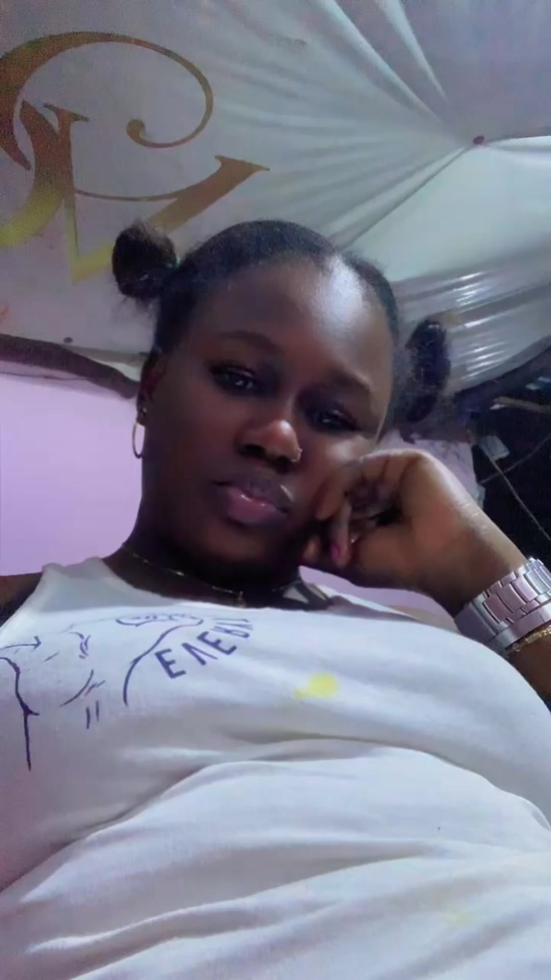 @Carine Ngoyi