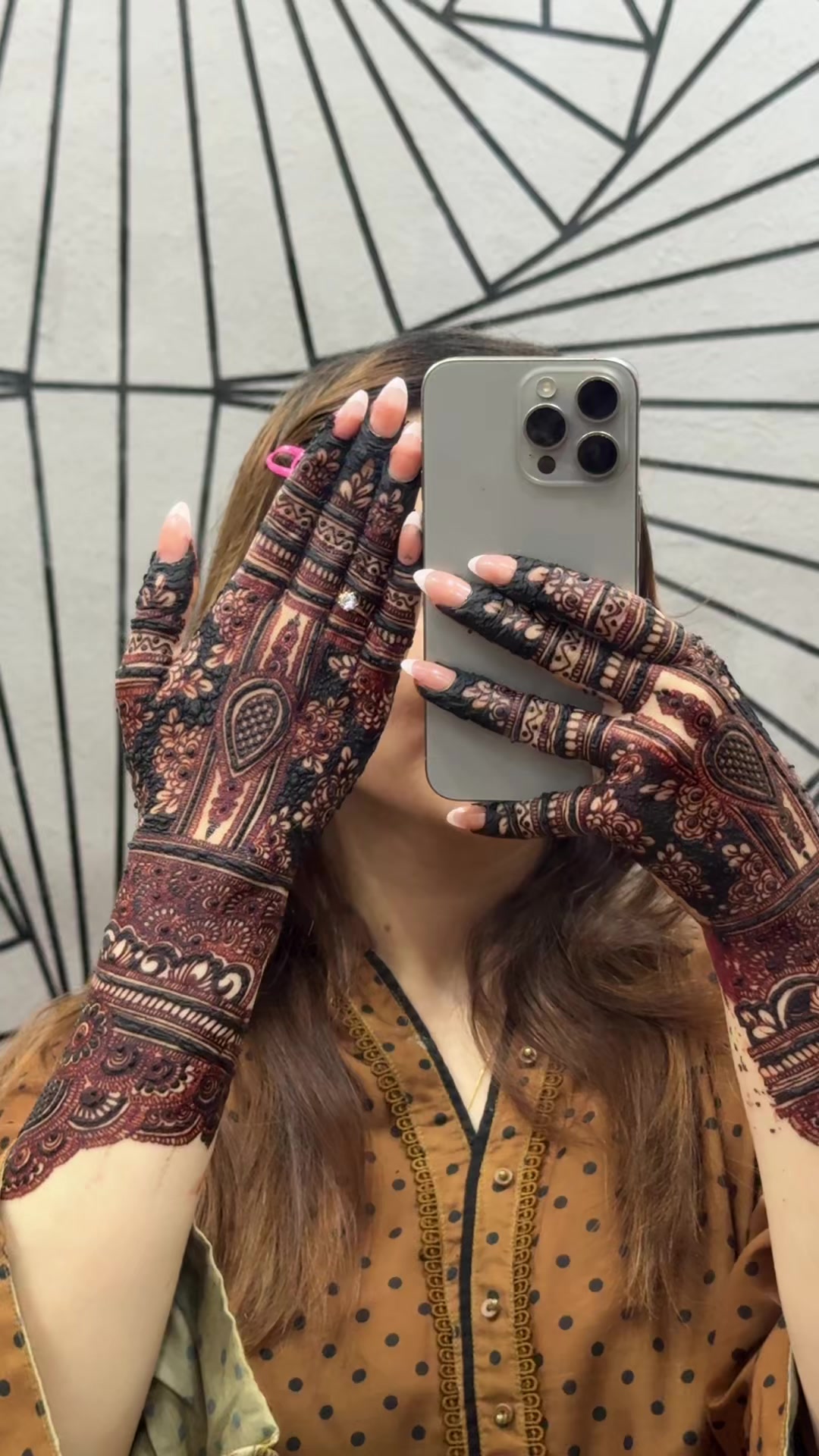 @maha_and_mehndi