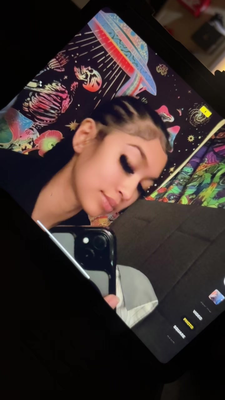 @Perkiana🎭