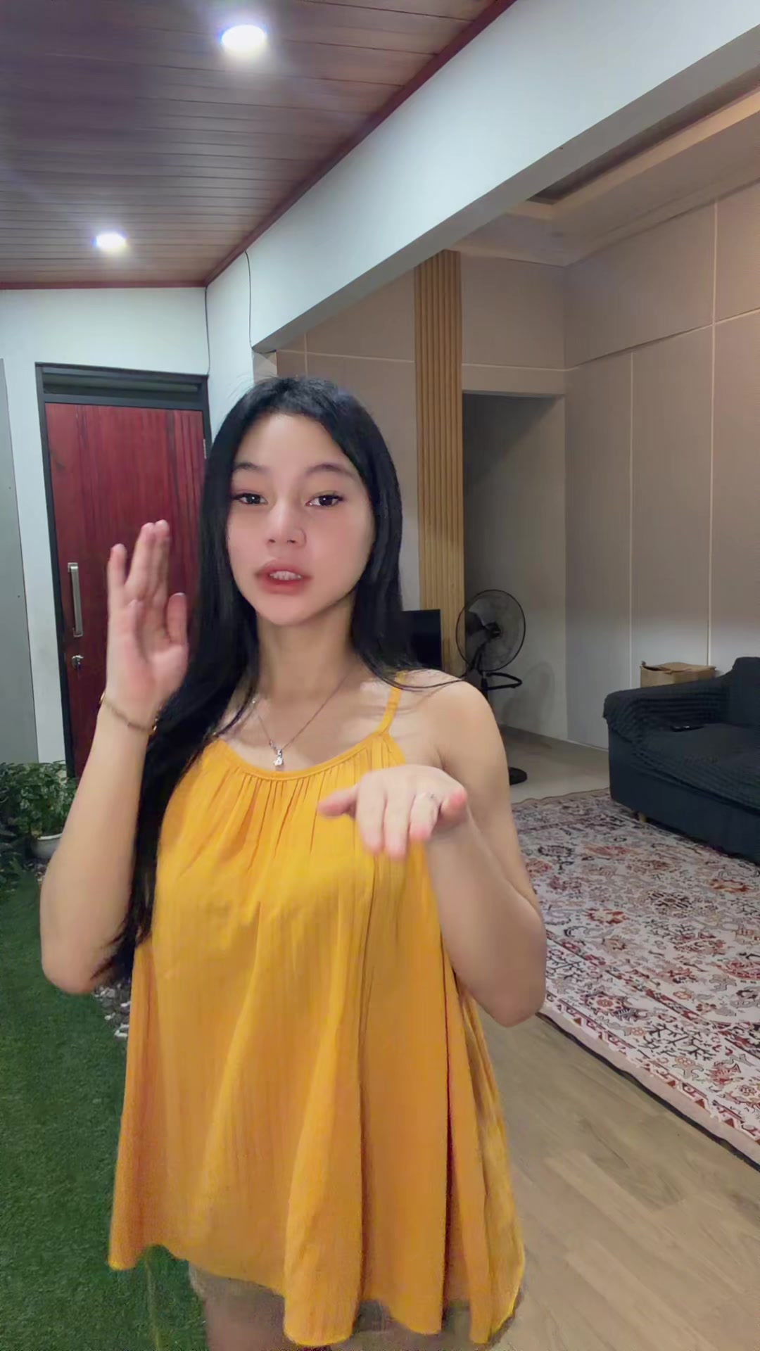 @queena_gadis