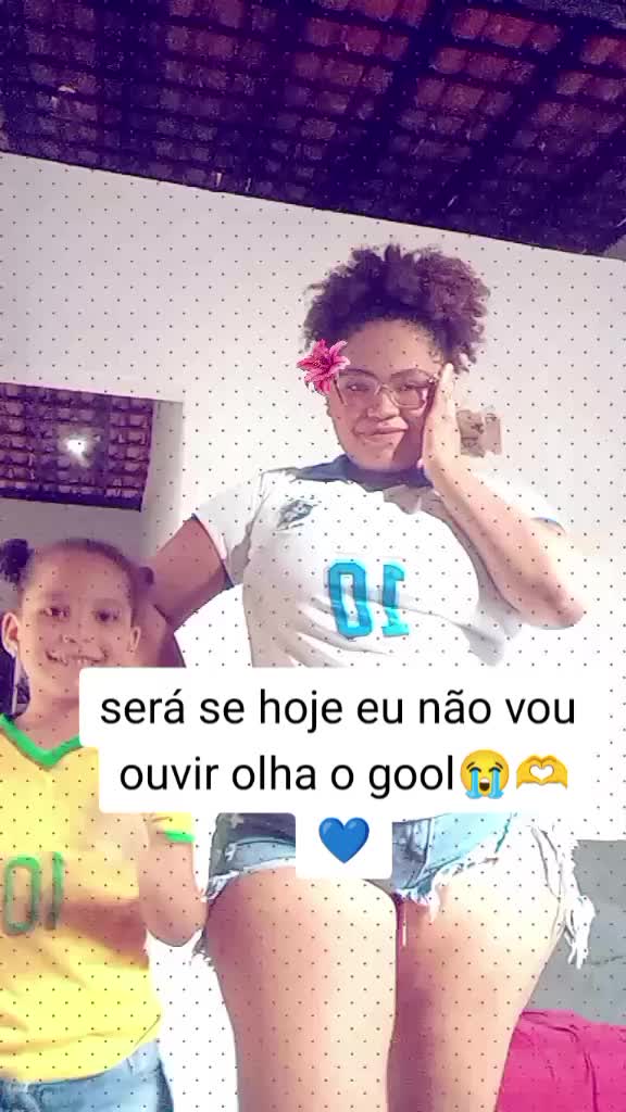 @Menorzinha Biaa Cast