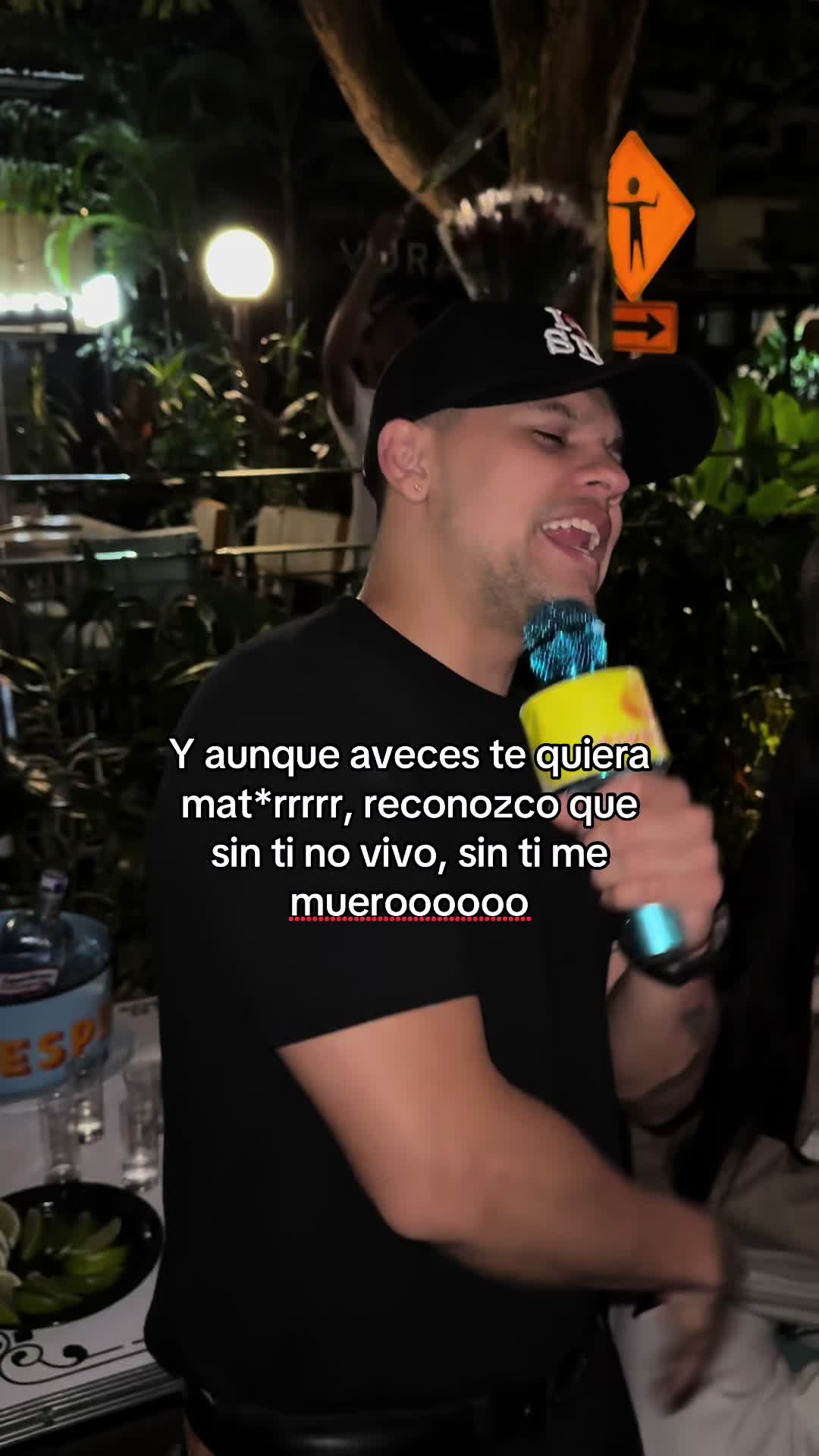 @Karol Moncada