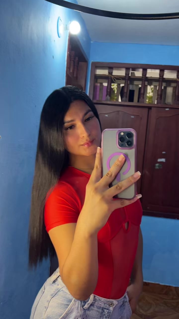 @Mariah. 🦋