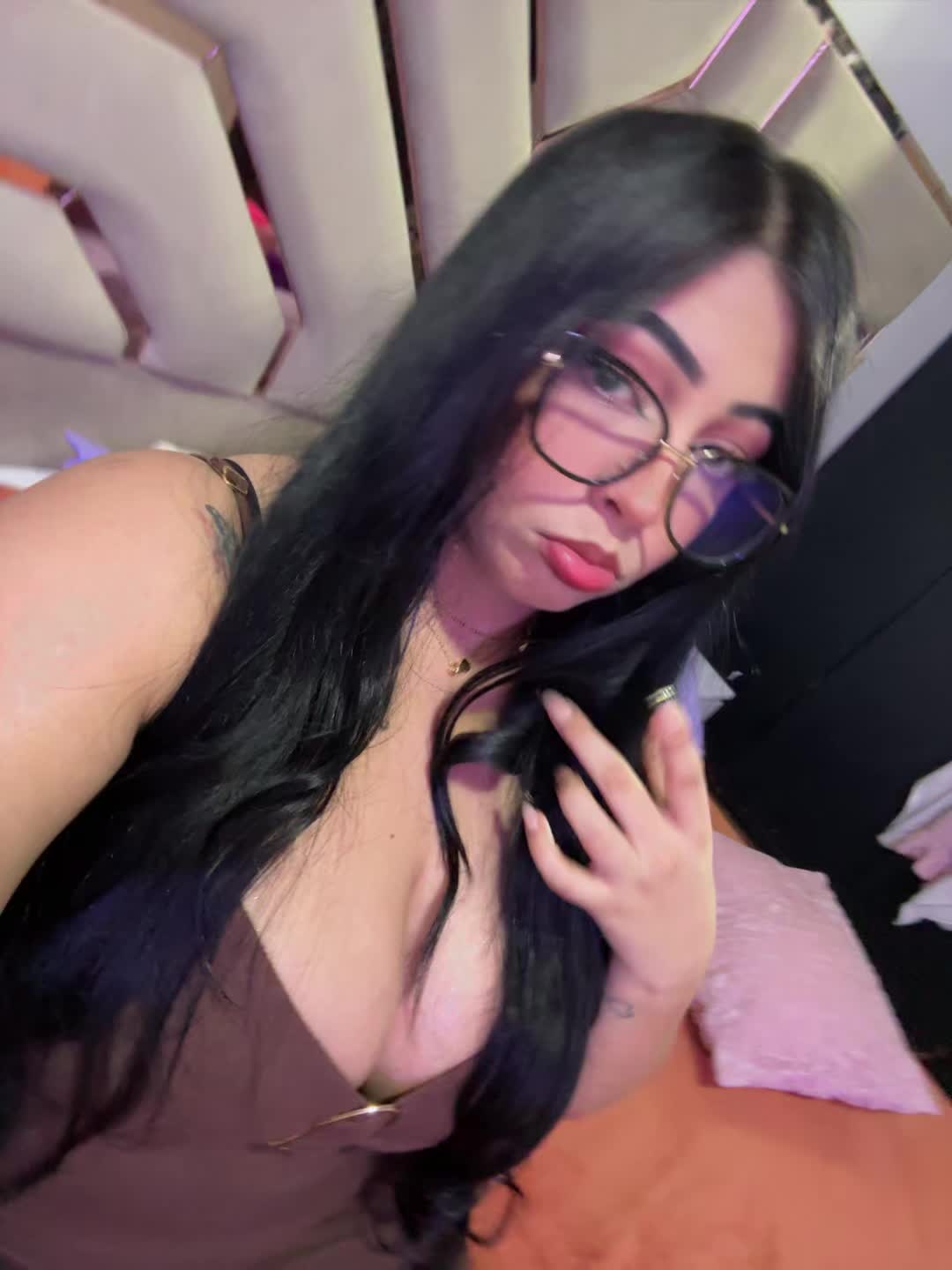 @𝕃𝕠𝕣𝕖𝕟𝟙𝕥𝕒💜