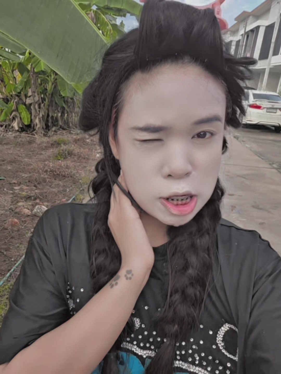 @เลิ่กลั่ก